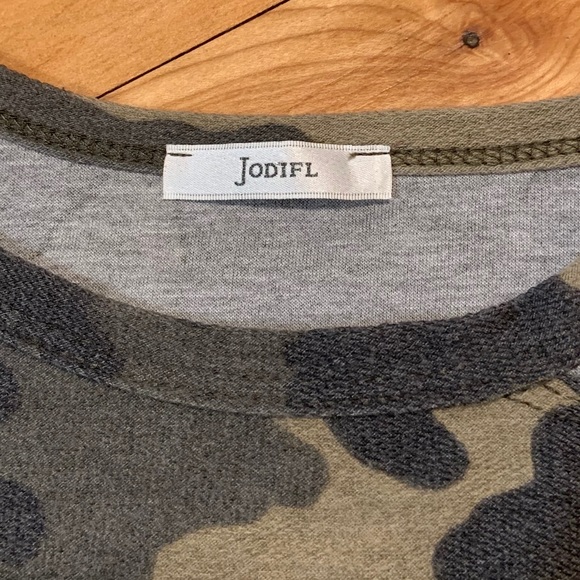 NWOT Jodifl-top - Picture 6 of 9